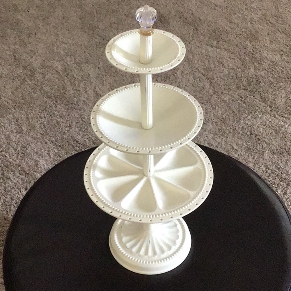 Pottery Barn teen jewelry holder